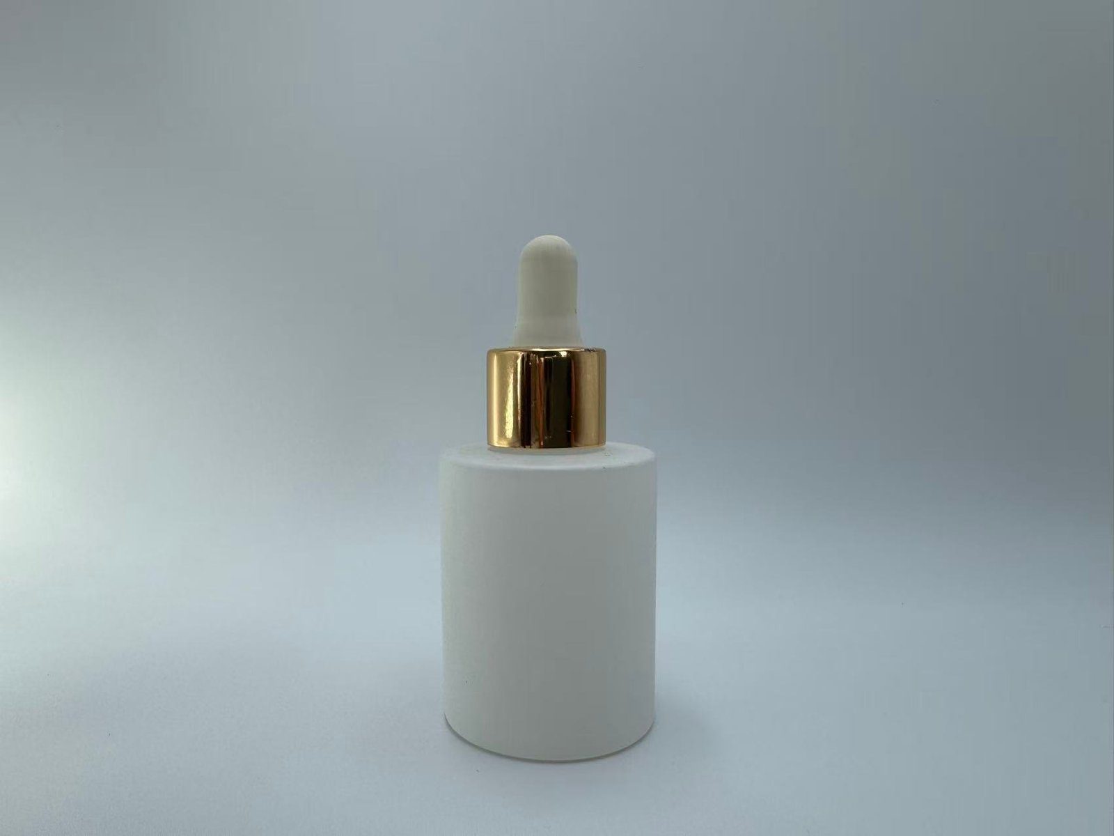 dropper bottle